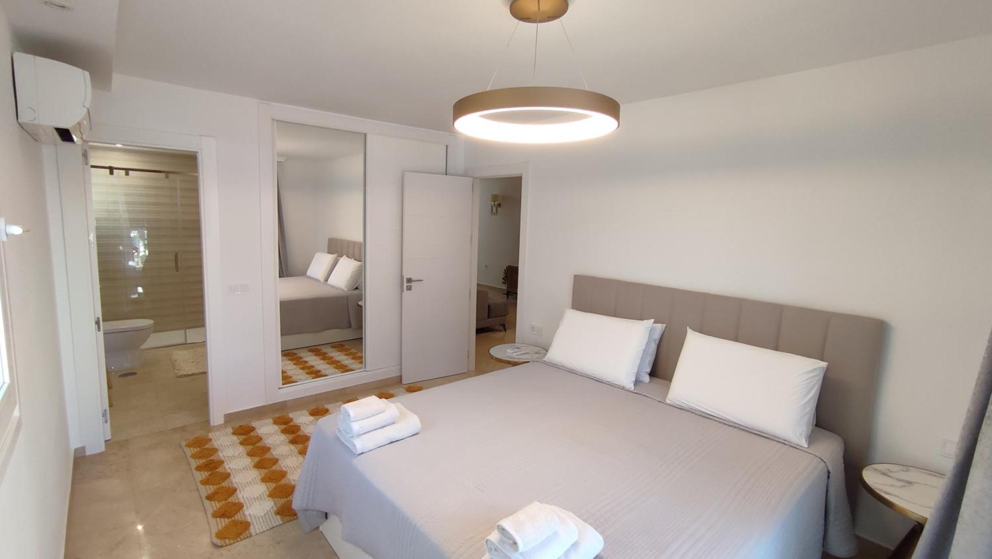 Apartment En En Primera Linea De Playa Marbella